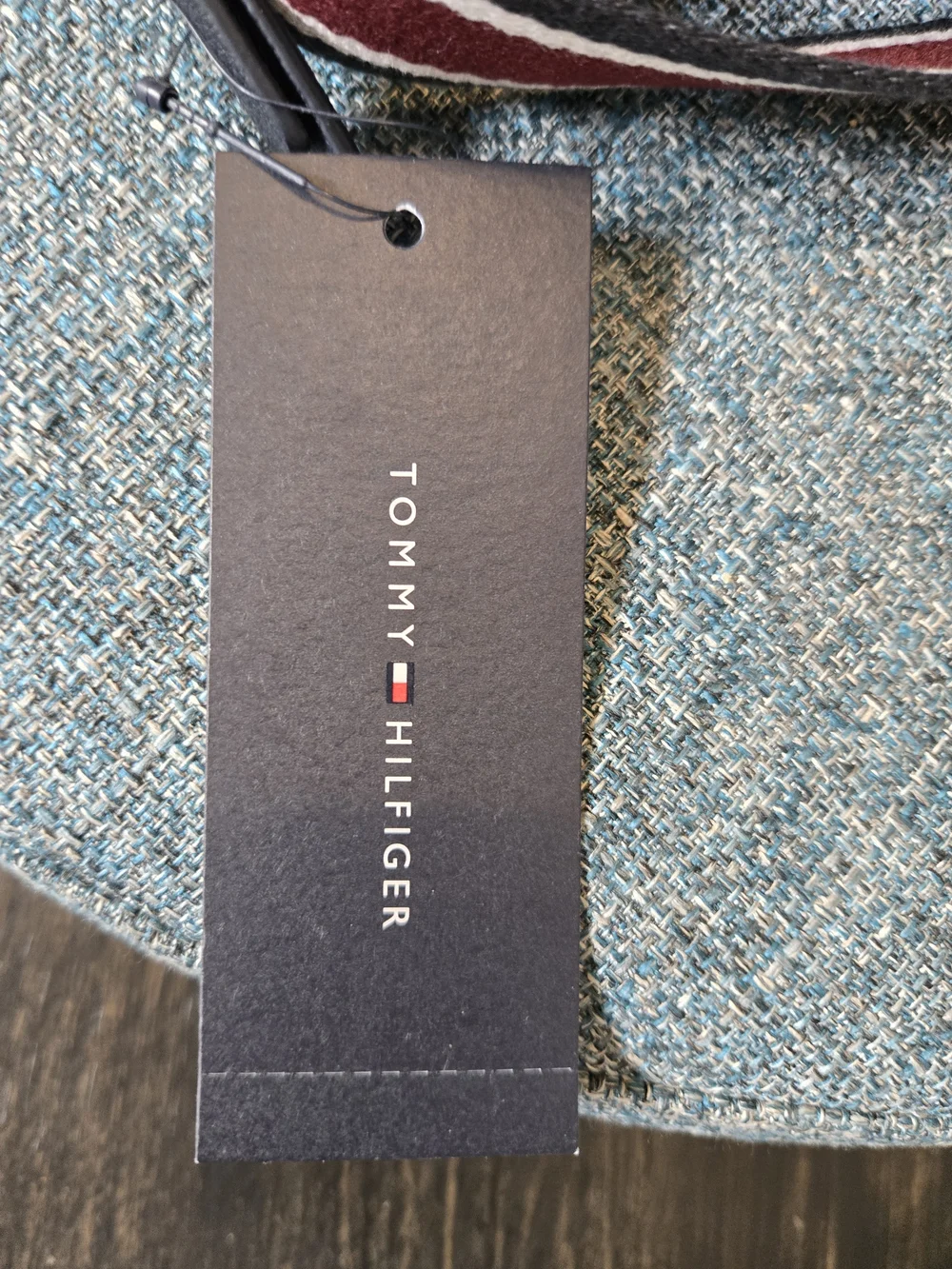 Tommy Hilfiger Navy Leather Belt Bag with Gold TH Logo - Picture 11 of 12
